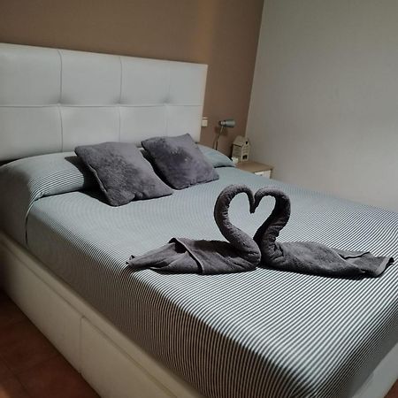 Habitacion Con Cama Matrimonial En מאלגה מראה חיצוני תמונה
